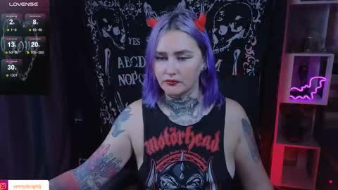 Snapshot of emmybrightj_ chatting on 10, 9, 2025 Emmy Bright     50  online show from 10, 9, 2025