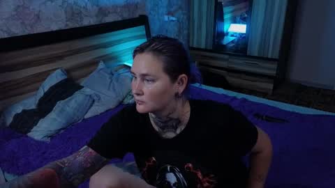 Snapshot of emmybrightj_ chatting on 13, 9, 2025 Emmy Bright     50  online show from 13, 9, 2025
