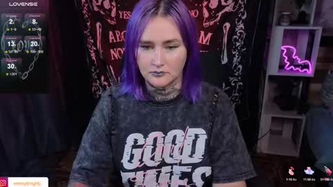 Snapshot of emmybrightj_ chatting on 17, 9, 2025 Emmy Bright     50  online show from 17, 9, 2025