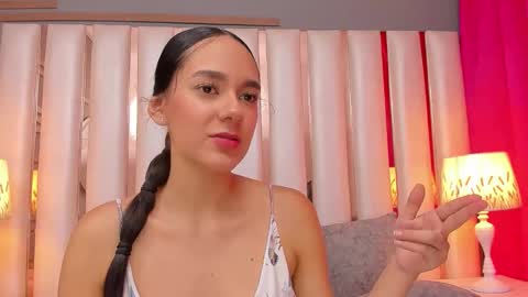 Snapshot of emmycruzz chatting on 28, 2, 2026 emmy online show from 28, 2, 2026