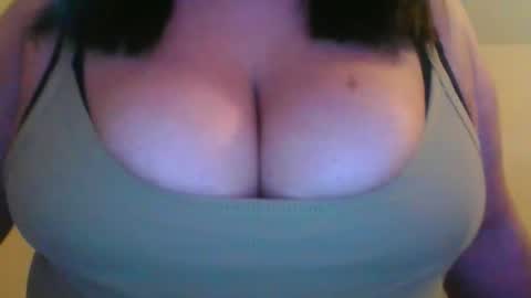 Snapshot of emmyrosex chatting on 2, 5, 2026 Daisyleex online show from 2, 5, 2026