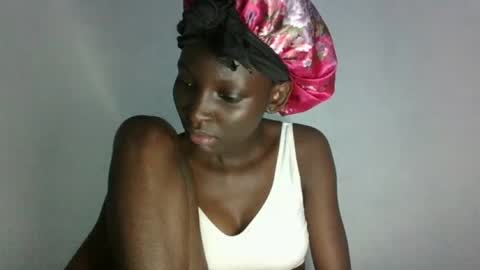 Snapshot of empress_ivy1 chatting on 11, 6, 2026 empress_ivy1 online show from 11, 6, 2026