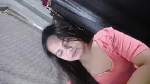 Snapshot of empressrheo chatting on 15, 12, 2025 empressrheo online show from 15, 12, 2025