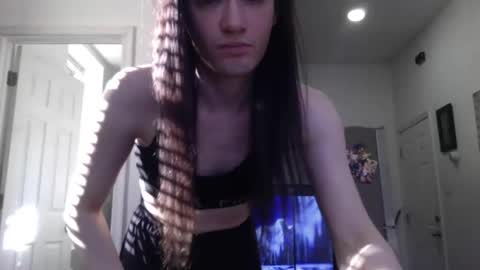 Snapshot of empusalamia chatting on 14, 1, 2025 empusalamia online show from 14, 1, 2025