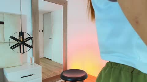 EMY FERRER online show from 26, 5, 2026