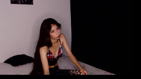 Snapshot of emyhil chatting on 19, 12, 2025 Emilly 3 Show schedule Monday to Saturday 610 Colombia time. Im free on Sundays online show from 19, 12, 2025