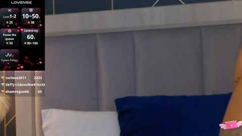 Snapshot of emylaveau chatting on 4, 12, 2024 Emy online show from 4, 12, 2024