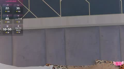 Snapshot of emylaveau chatting on 17, 1, 2025 Emy online show from 17, 1, 2025