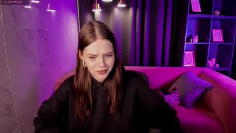 Leah online show from 21, 10, 2025