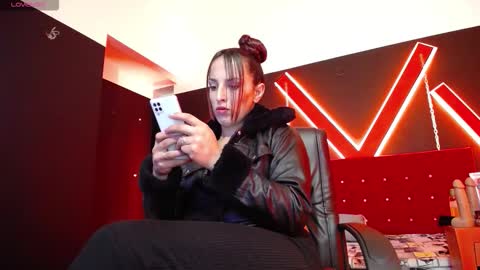 Snapshot of engel_devil chatting on 26, 10, 2025 Engel online show from 26, 10, 2025