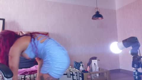 Snapshot of engel_devil chatting on 30, 11, 2025 Engel online show from 30, 11, 2025