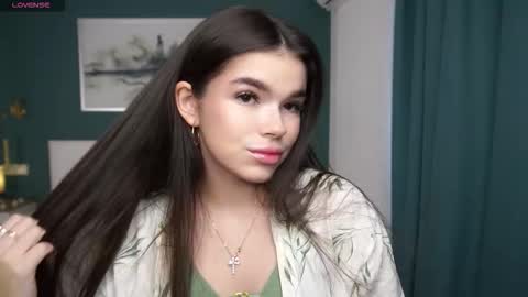 Snapshot of engelaven chatting on 24, 9, 2025 Christy online show from 24, 9, 2025