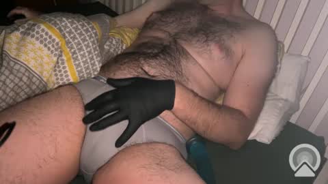 Snapshot of englishshyguyuk chatting on 5, 12, 2024 englishshyguyuk online show from 5, 12, 2024