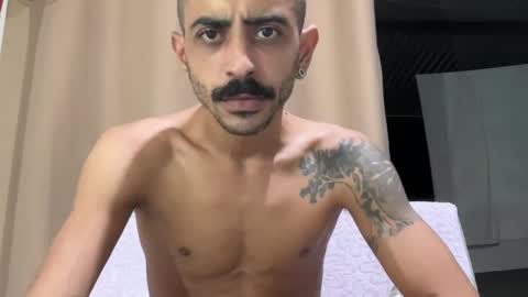 Snapshot of enjoythetrip chatting on 27, 2, 2025 Luke online show from 27, 2, 2025