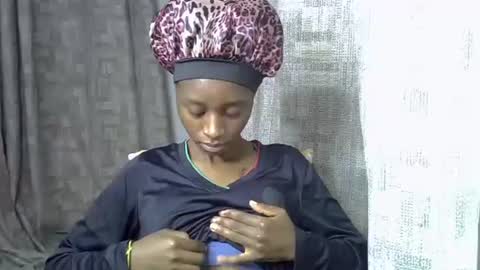 Snapshot of enkarxx chatting on 12, 9, 2025 enkarxx online show from 12, 9, 2025