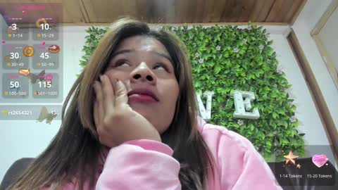 Enma clark online show from 18, 1, 2025