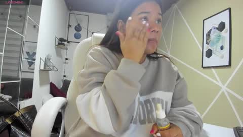 Enma clark online show from 16, 2, 2026