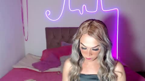 Enma Rojas online show from 10, 12, 2024