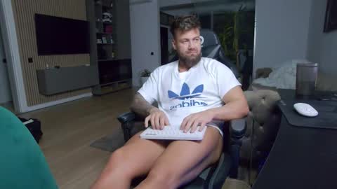 Erik online show from 2, 3, 2025