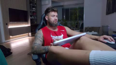 Erik online show from 12, 3, 2025