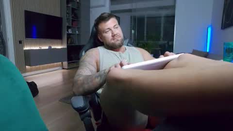 Erik online show from 27, 2, 2026