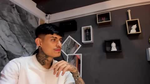 Enzo Rodriguez online show from 21, 10, 2025