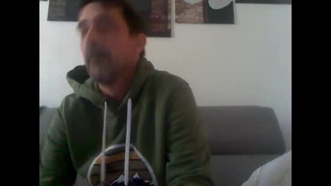 Snapshot of epicure91 chatting on 2, 2, 2025 epicure91 online show from 2, 2, 2025