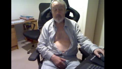 erasmus_d online show from 5, 12, 2024