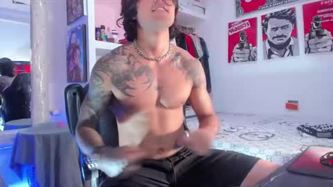 Snapshot of eren_blade_ chatting on 10, 9, 2025 Tht BOSS Eren online show from 10, 9, 2025