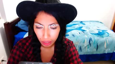 Snapshot of eren_mikasa chatting on 17, 9, 2025 sofia online show from 17, 9, 2025