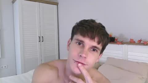 Eric Crush online show from 7, 11, 2025