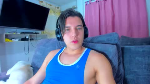 Snapshot of eric_twink18 chatting on 20, 1, 2025 eric_twink18 online show from 20, 1, 2025