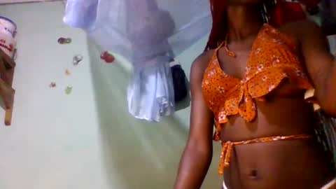 Snapshot of erica843871 chatting on 13, 9, 2025 Erica online show from 13, 9, 2025