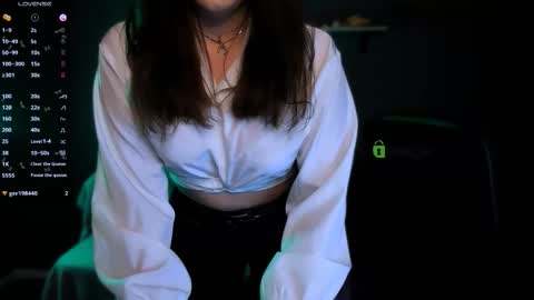 Snapshot of erica_breeze chatting on 10, 11, 2025 your dear Erica online show from 10, 11, 2025