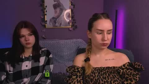 Snapshot of erica_murray chatting on 22, 12, 2025 erica_murray online show from 22, 12, 2025