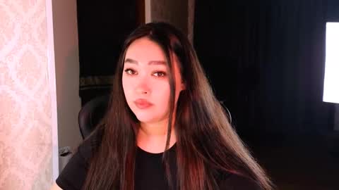 Erica Wayne online show from 29, 11, 2025