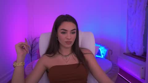 Snapshot of ericasin chatting on 17, 12, 2025 Erica online show from 17, 12, 2025