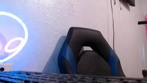 Snapshot of erick_martinezz chatting on 14, 7, 2026 erick online show from 14, 7, 2026