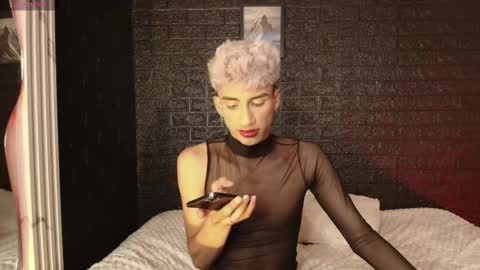 Snapshot of erick_velveth chatting on 12, 10, 2025 erick online show from 12, 10, 2025