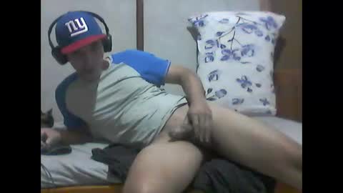 Snapshot of erickfitnes chatting on 11, 2, 2026 Masturbation online show from 11, 2, 2026