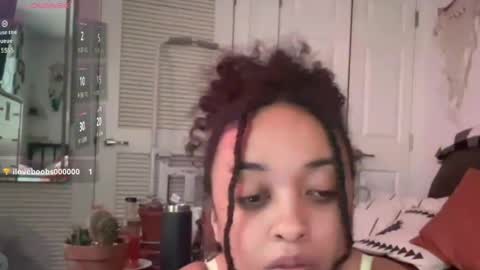 Snapshot of erik339102554 chatting on 14, 5, 2026 Lea Erik online show from 14, 5, 2026