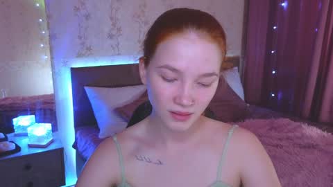 Snapshot of erikabrian chatting on 24, 12, 2024 erikabrian online show from 24, 12, 2024