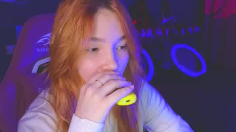 Snapshot of erikabrian chatting on 26, 10, 2025 erikabrian online show from 26, 10, 2025