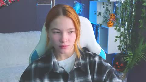 Snapshot of erikabrian chatting on 1, 11, 2025 erikabrian online show from 1, 11, 2025