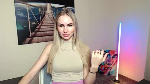 Erika online show from 14, 11, 2025