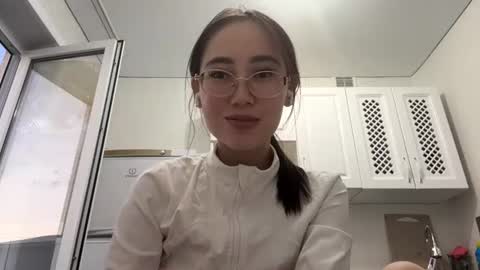 Snapshot of erinnthurmond chatting on 22, 6, 2026 Luna online show from 22, 6, 2026