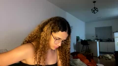 Snapshot of erixed chatting on 16, 12, 2025 Gabs online show from 16, 12, 2025