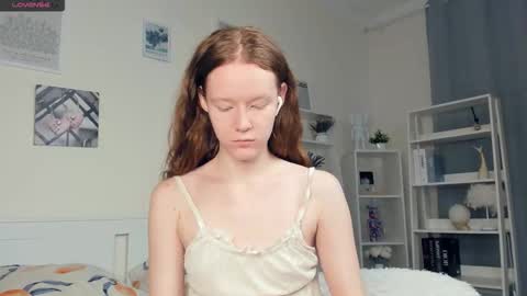 Snapshot of erline_may chatting on 9, 10, 2025 Sofia online show from 9, 10, 2025