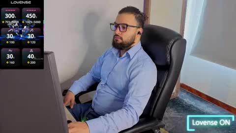 Snapshot of ernesto_rodriguez_82 chatting on 18, 9, 2025 ernesto rodriguez 82 online show from 18, 9, 2025