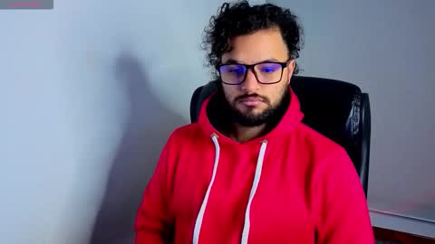 Snapshot of ernesto_rodriguez_82 chatting on 17, 10, 2025 ernesto rodriguez 82 online show from 17, 10, 2025